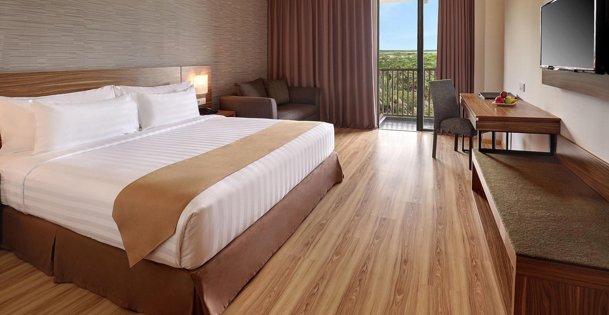 สวิส - เบลโฮเต็ล โซรง Hotel ภายนอก รูปภาพ