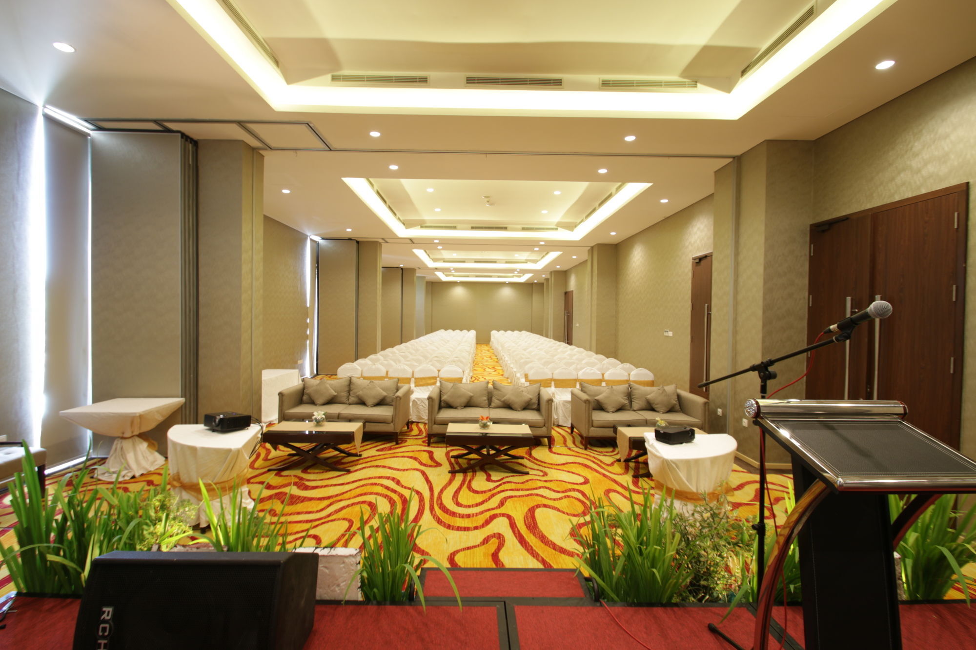 สวิส - เบลโฮเต็ล โซรง Hotel ภายนอก รูปภาพ